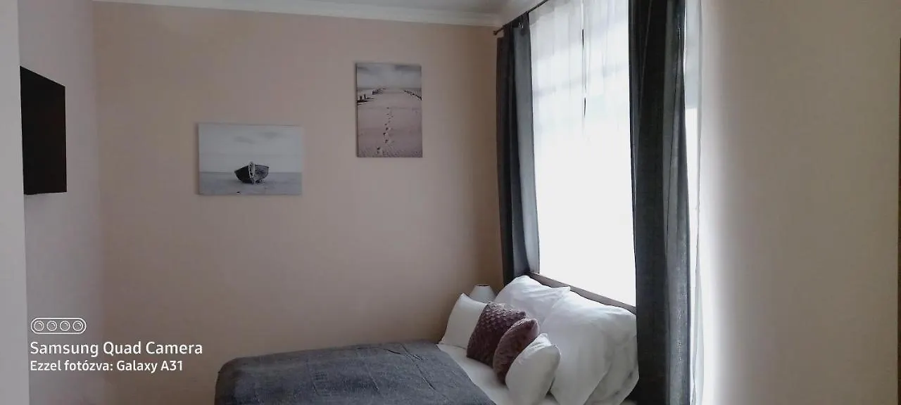Hajnalcsillag Apartman Eger Hungary